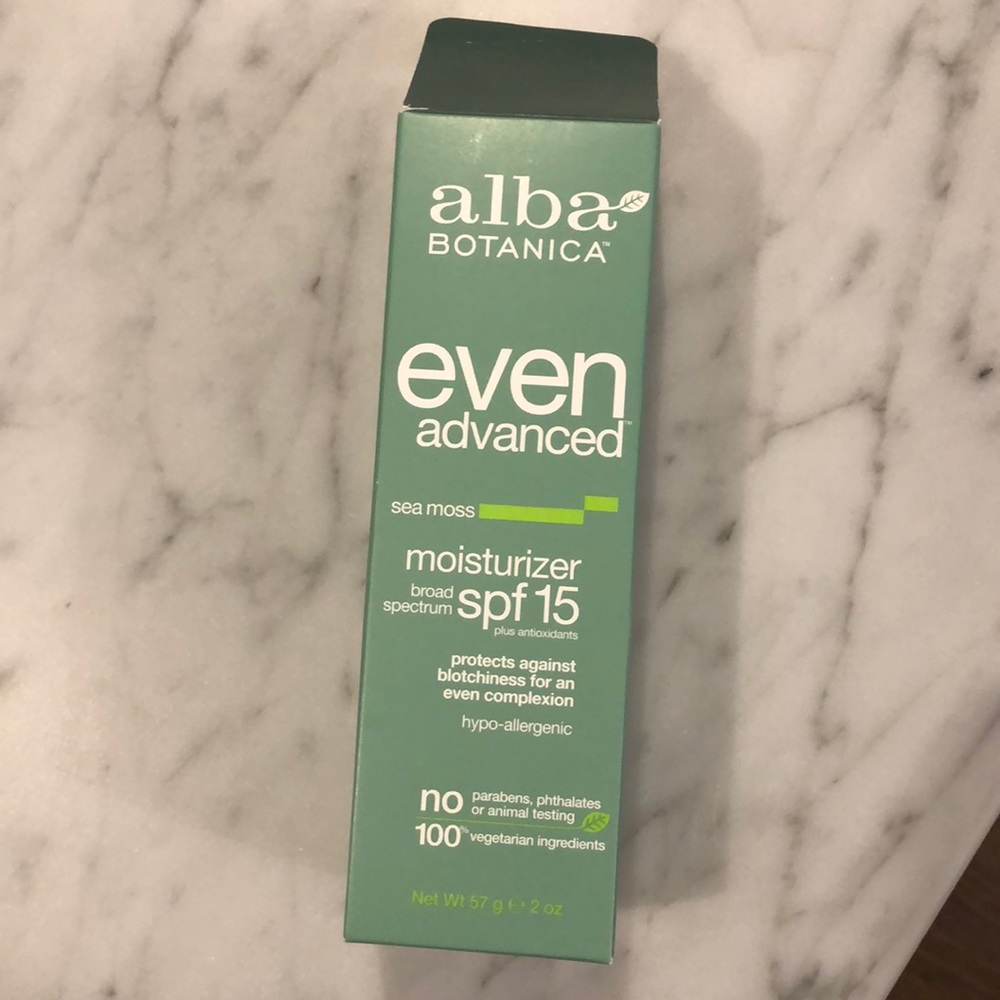 Alba Botanica even advanced moisturizer spf 15